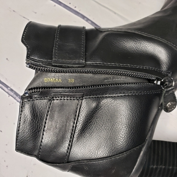 Geox Respira Italian Patent Black Boot Size 38 - Picture 10 of 11